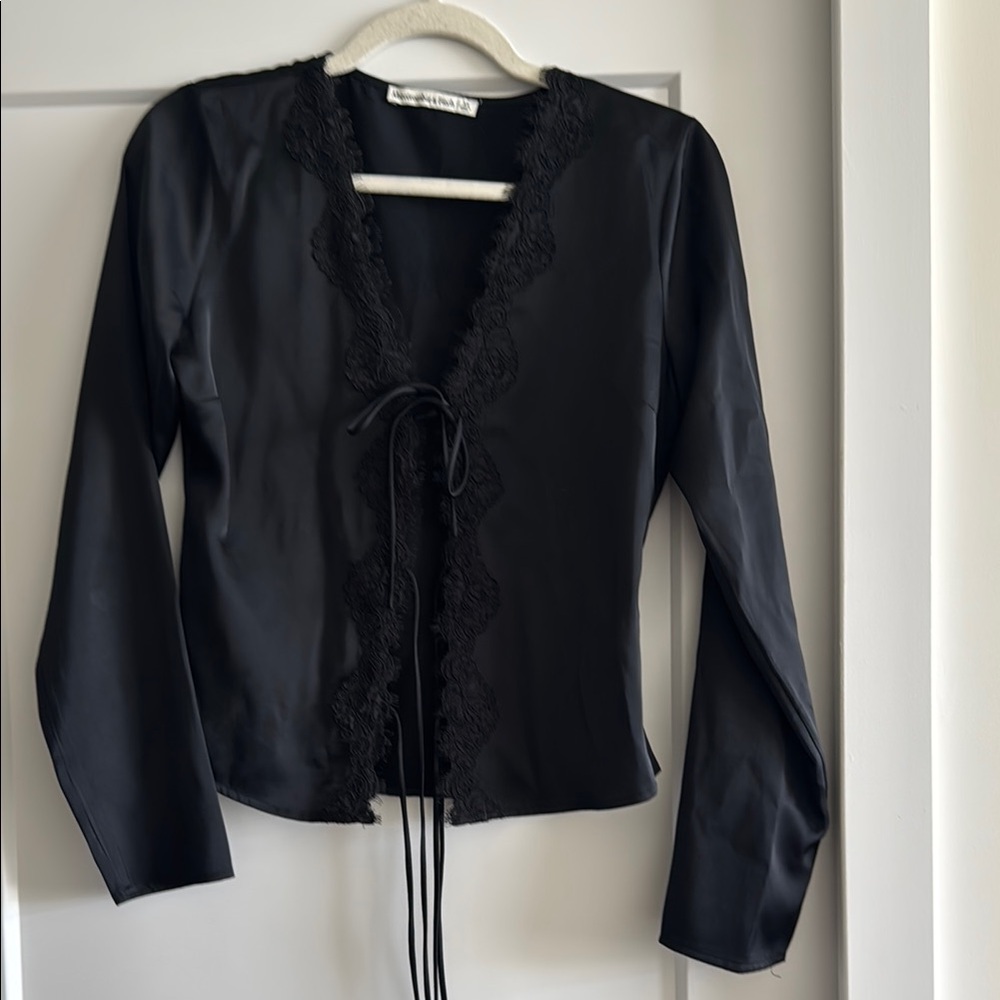 Abercrombie & Fitch Black Lace Trim Blouse